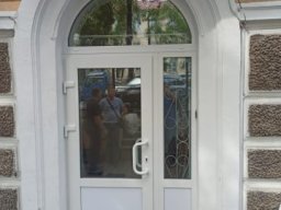 Окна, двери, остекление балконов, веранд, коттеджей, частных домов от компании 315920 в Хабаровске